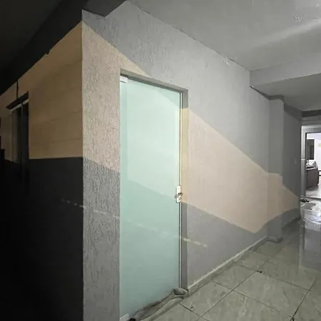 Linda Suite Proxima Ao Aeroporto E Jardim Botanico-3